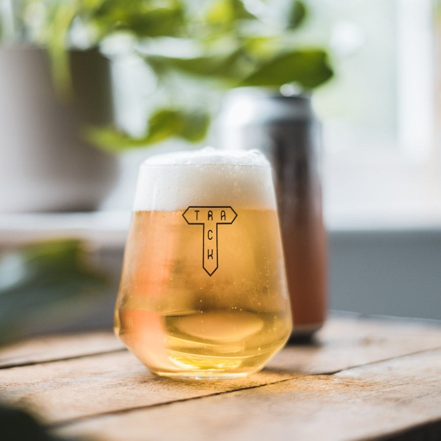 Vale | English Lager | 4.2% | 4-Pack - Track Brewing Company Limited